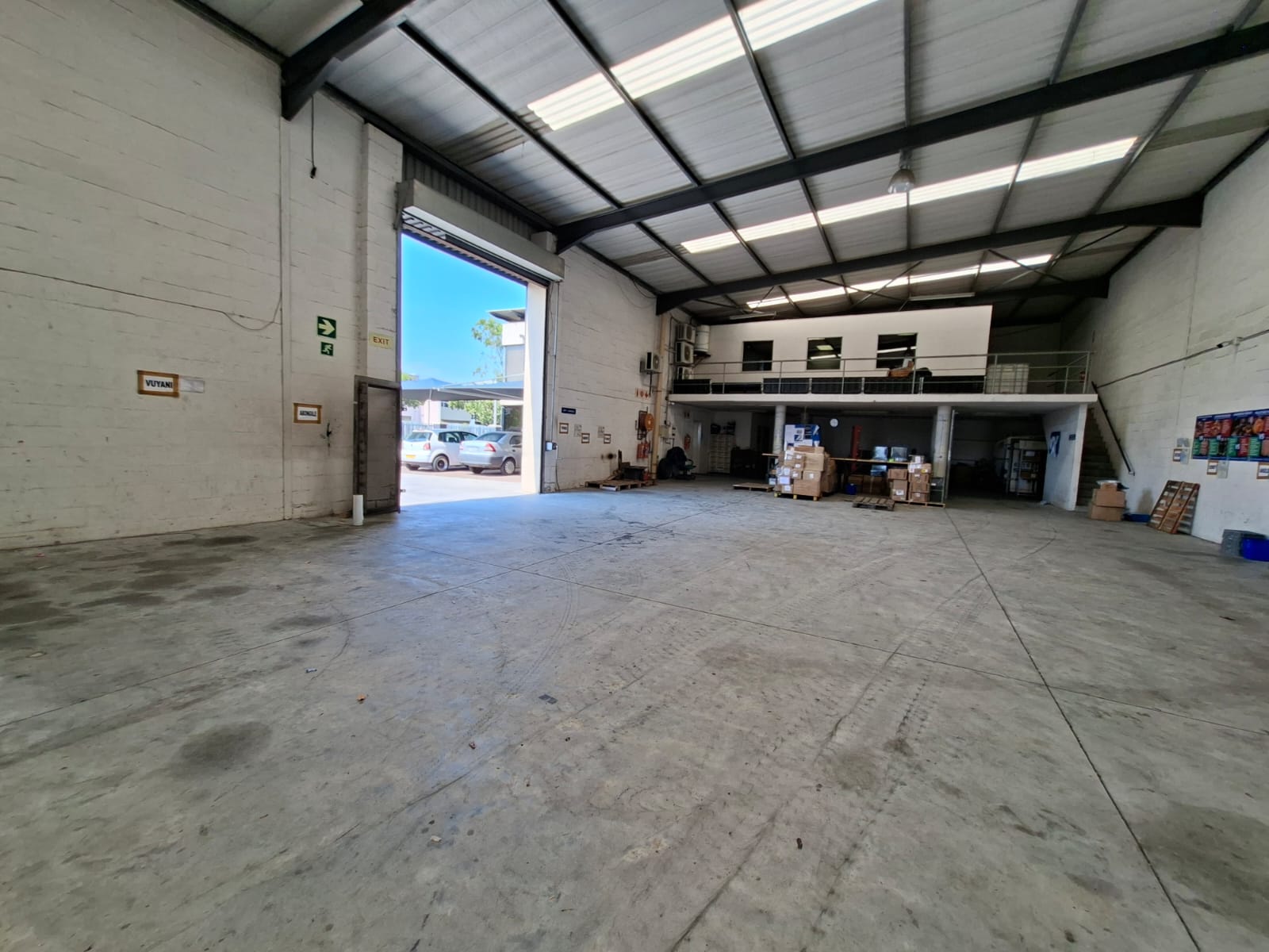 S2833_Left Warehouse_from_File_Upload_field.jpg